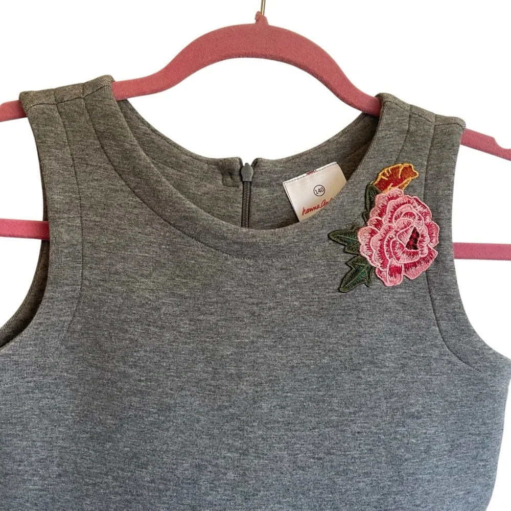 Hanna‎ Andersson Gray Dress with Pink Floral Detail Pockets Too!